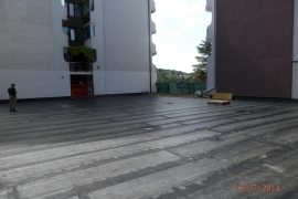Ploščad nad gražami v Luciji
