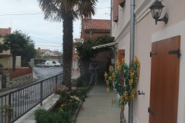 zaključeni zunanji tlaki